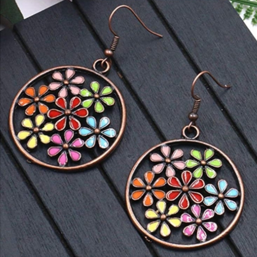Cute Flower Dangle Earrings - Picture 1 of 3